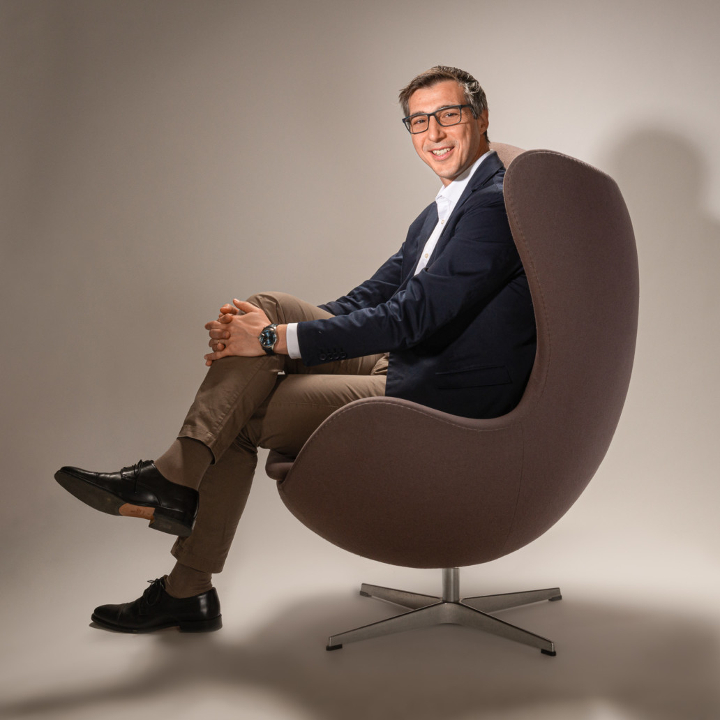 Great Square - Recrutement - Expert: Claudio Buccola